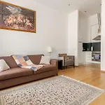 Riverside Palace Apartments