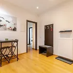 Riverside Palace Apartments